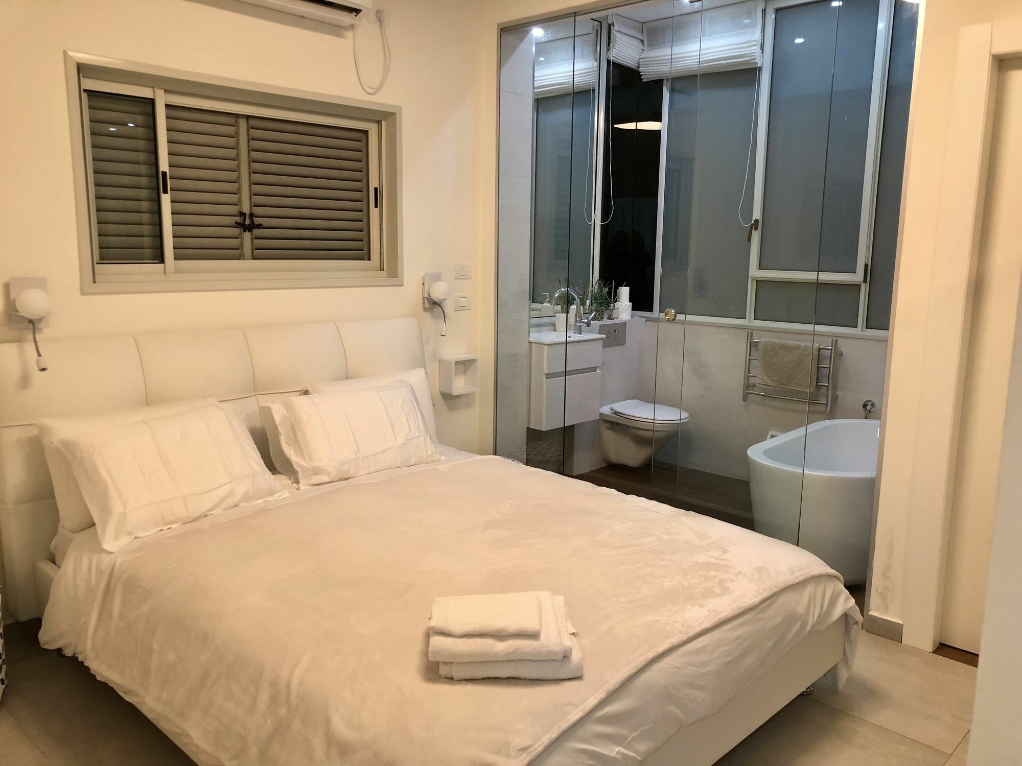 Arianked Palace With Private Parking تل أبيب المظهر الخارجي الصورة